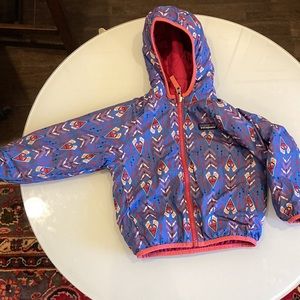 Patagonia girls light winter jacket, reversible, 3T